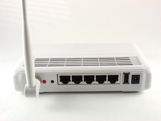 192.168.1.1 - Login e Configuração do Roteador Wi-Fi Roteador ASUS com as portas principais de acesso